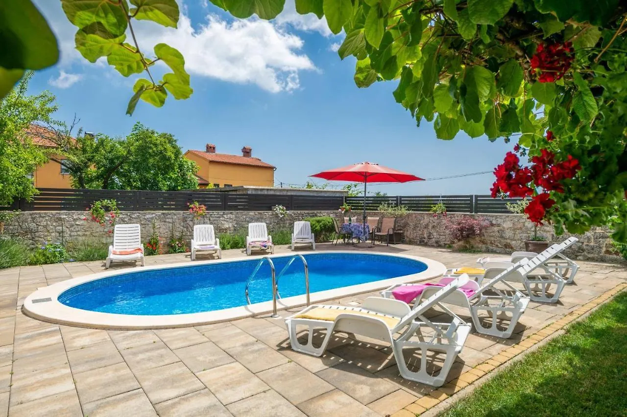 Holiday House Andrea Marčana