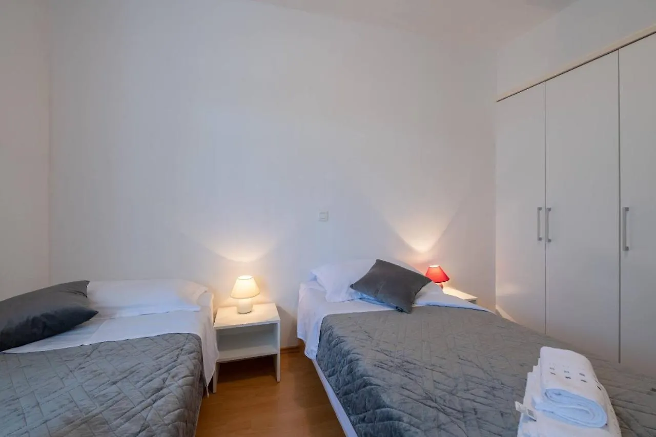 Holiday home Holiday House Andrea Marcana