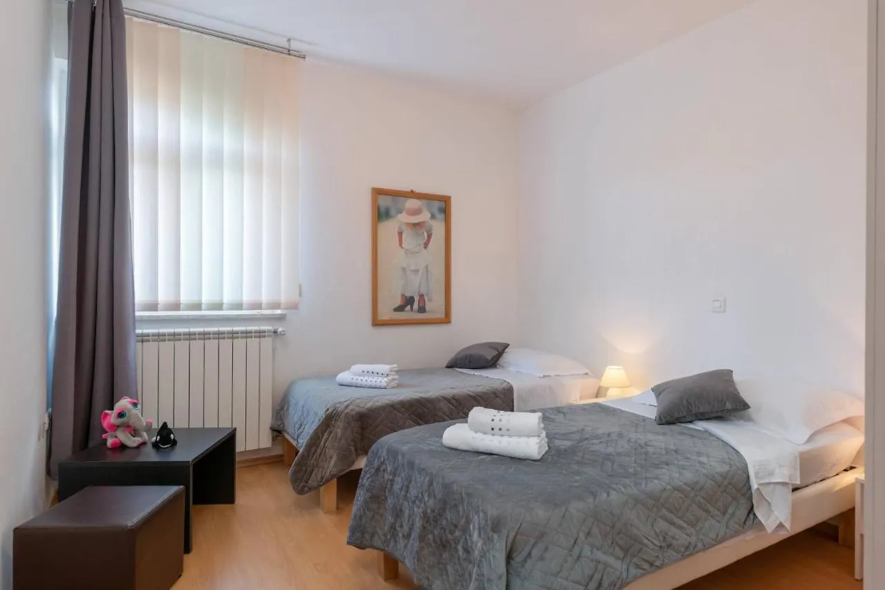 Holiday home Holiday House Andrea Marcana